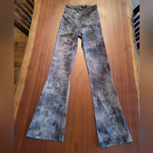 Lululemon Groove Super-High-Rise Flared Pant Nulu